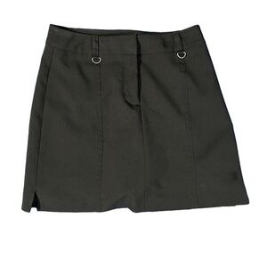⭐️ Reitman’s black skort- size 3